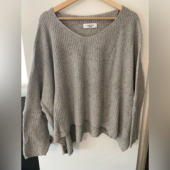 Carly Jean Los Angeles Sweaters - Cjla lightweight slouchy sweater